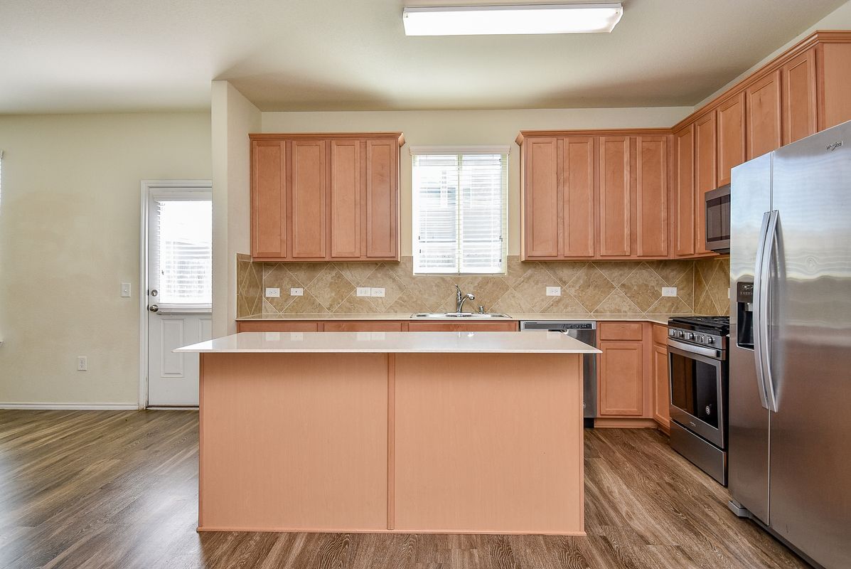 Building Photo - 4407 Champions Landing Dr