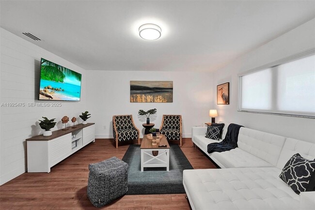 Building Photo - 243 NW 57th Ave