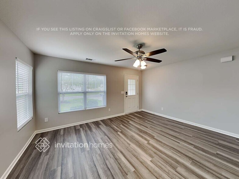 Building Photo - 2027 Sonoma Valley Dr