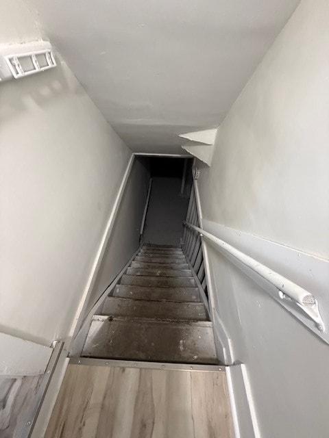 Building Photo - 1122 Milton St