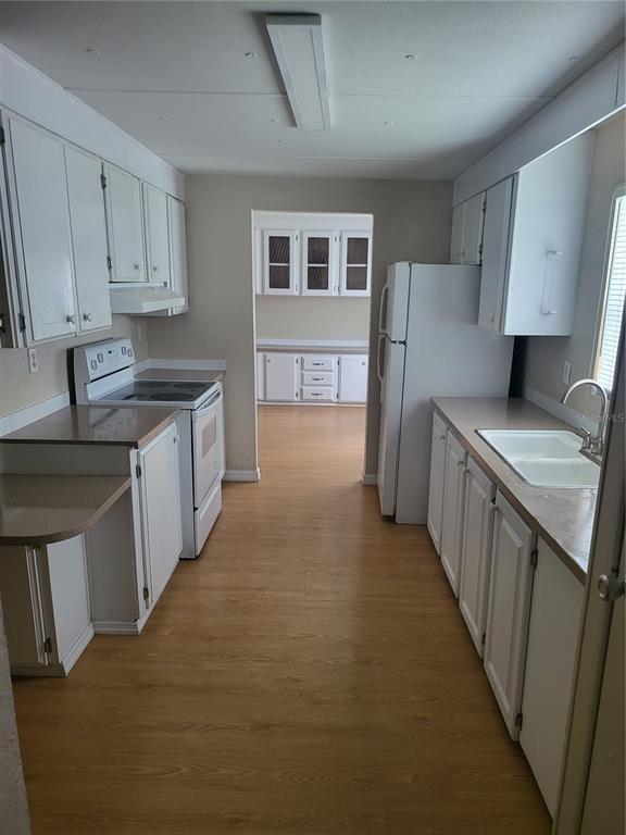 Building Photo - 1634 Dolphin Dr
