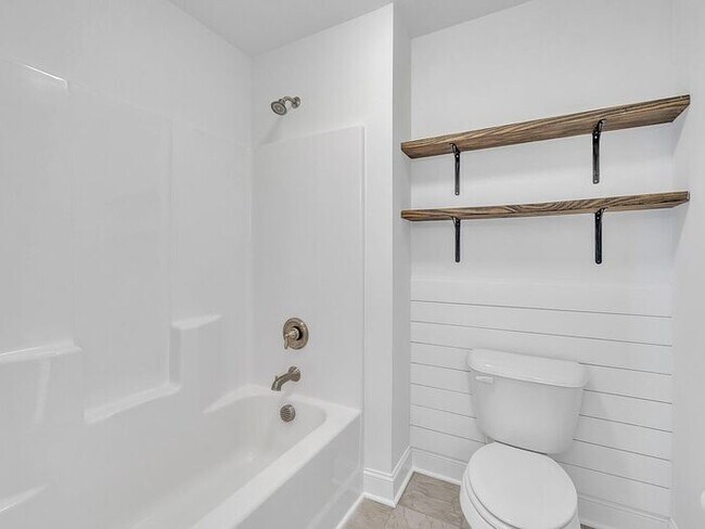 Building Photo - Build Equity While Leasing - Lease and Own...