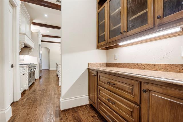 Building Photo - 6822 Prestonshire Ln