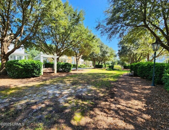 Building Photo - 110 Great Heron Way