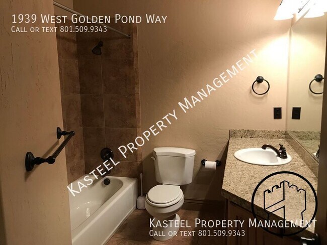 Building Photo - 1939 W Golden Pond Way