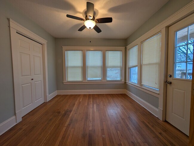 Building Photo - 1560 Coutant Ave