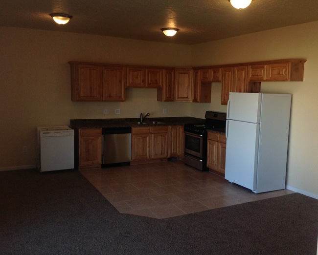 Building Photo - 540 23rd St