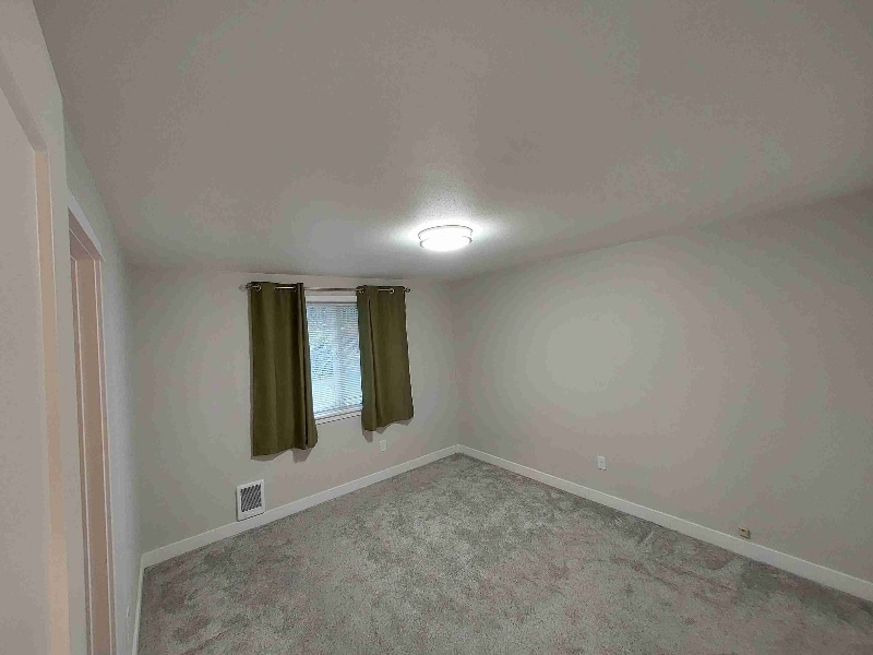 Building Photo - 13413 137th St NW