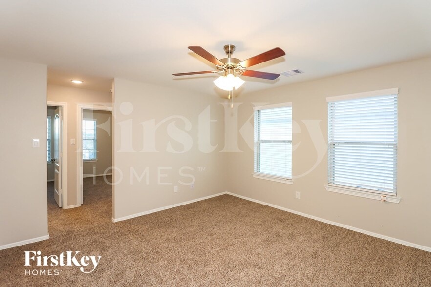 Building Photo - 9935 Yanet Grove Ln