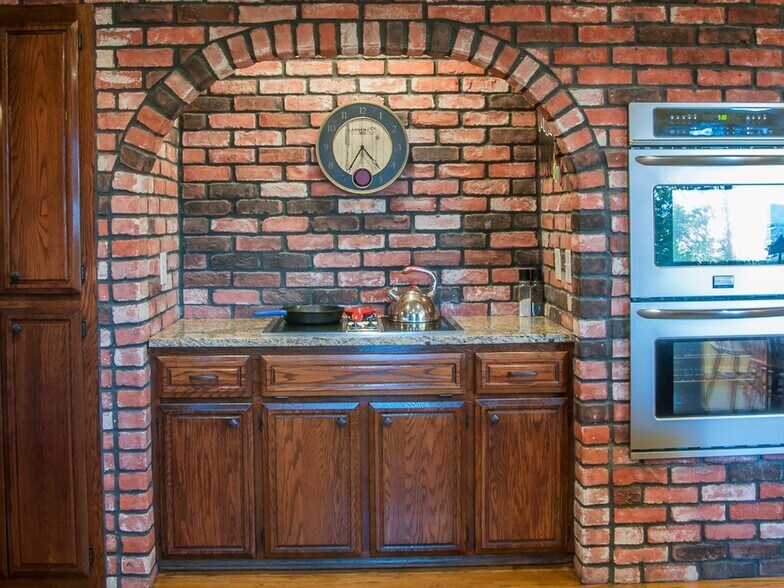 Building Photo - 7720 E Columbia Ct