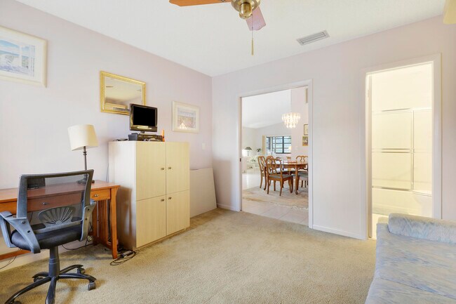 Building Photo - 13759 Date Palm Ct