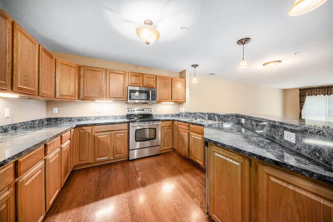 Building Photo - 42749 Patty Ln