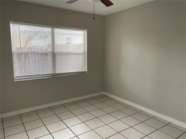 Building Photo - 909 N Thornton Ave