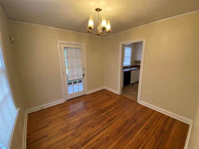 Building Photo - 3385 Le Bron Rd