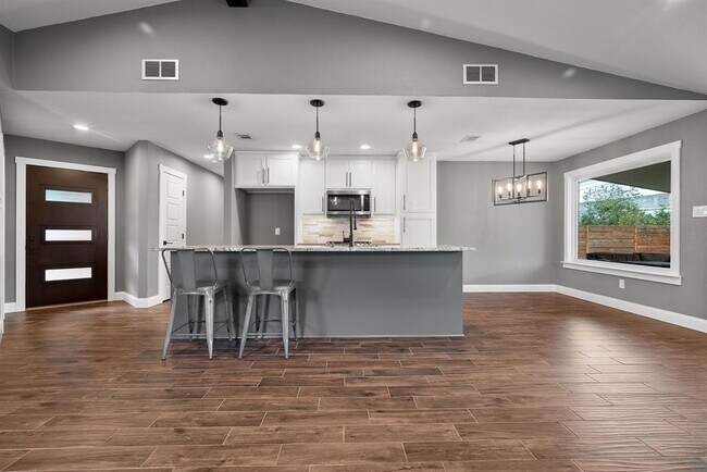 Building Photo - 5143 Ganymede Dr