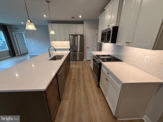 Building Photo - 4395 Peach Lily Ln