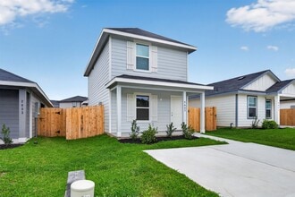 Building Photo - 2037 E Gemini Dr