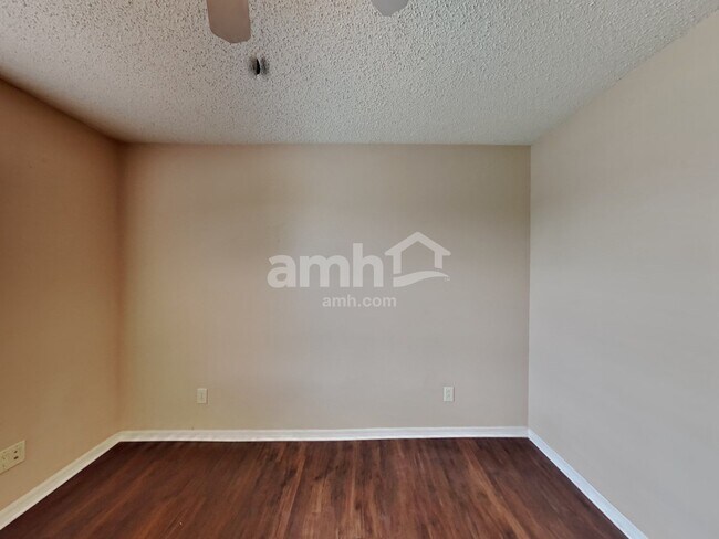 Building Photo - 4535 Tealwood Trl