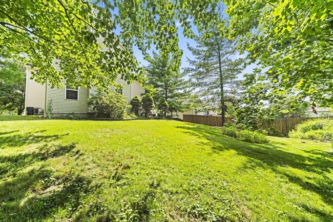 Building Photo - 7854 Astra Cir