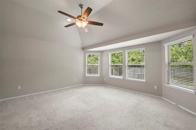 Building Photo - 513 Bonnerville Ln