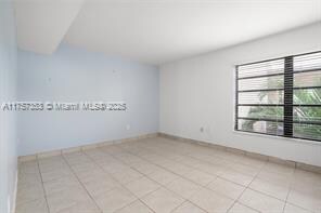 Building Photo - 9285 SW 125th Ave