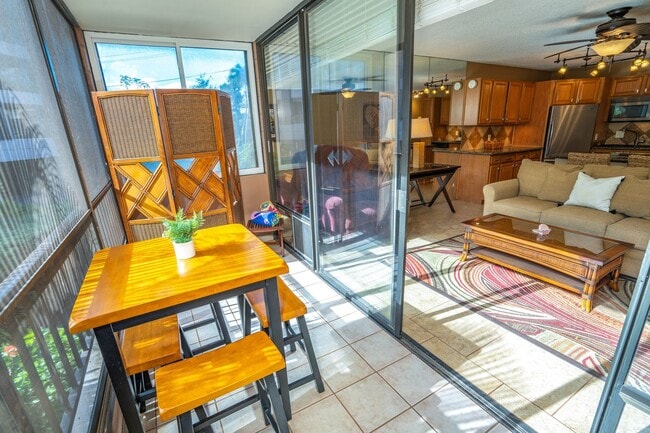 Building Photo - Furnished, One Bedroom/One Bathroom, Ocean...