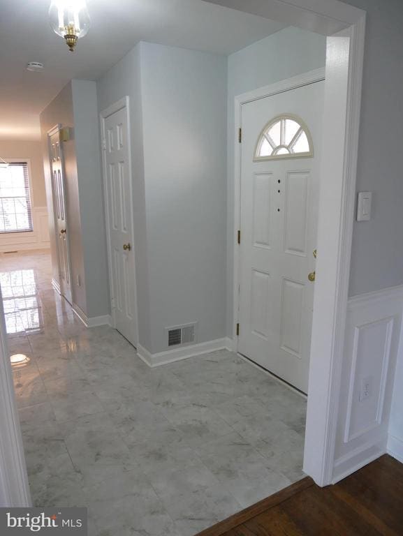 Building Photo - 3045 Federal Hill Dr
