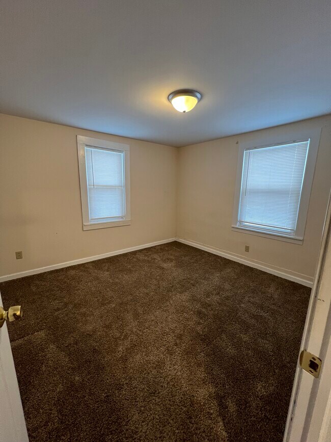 Building Photo - 8901 South St