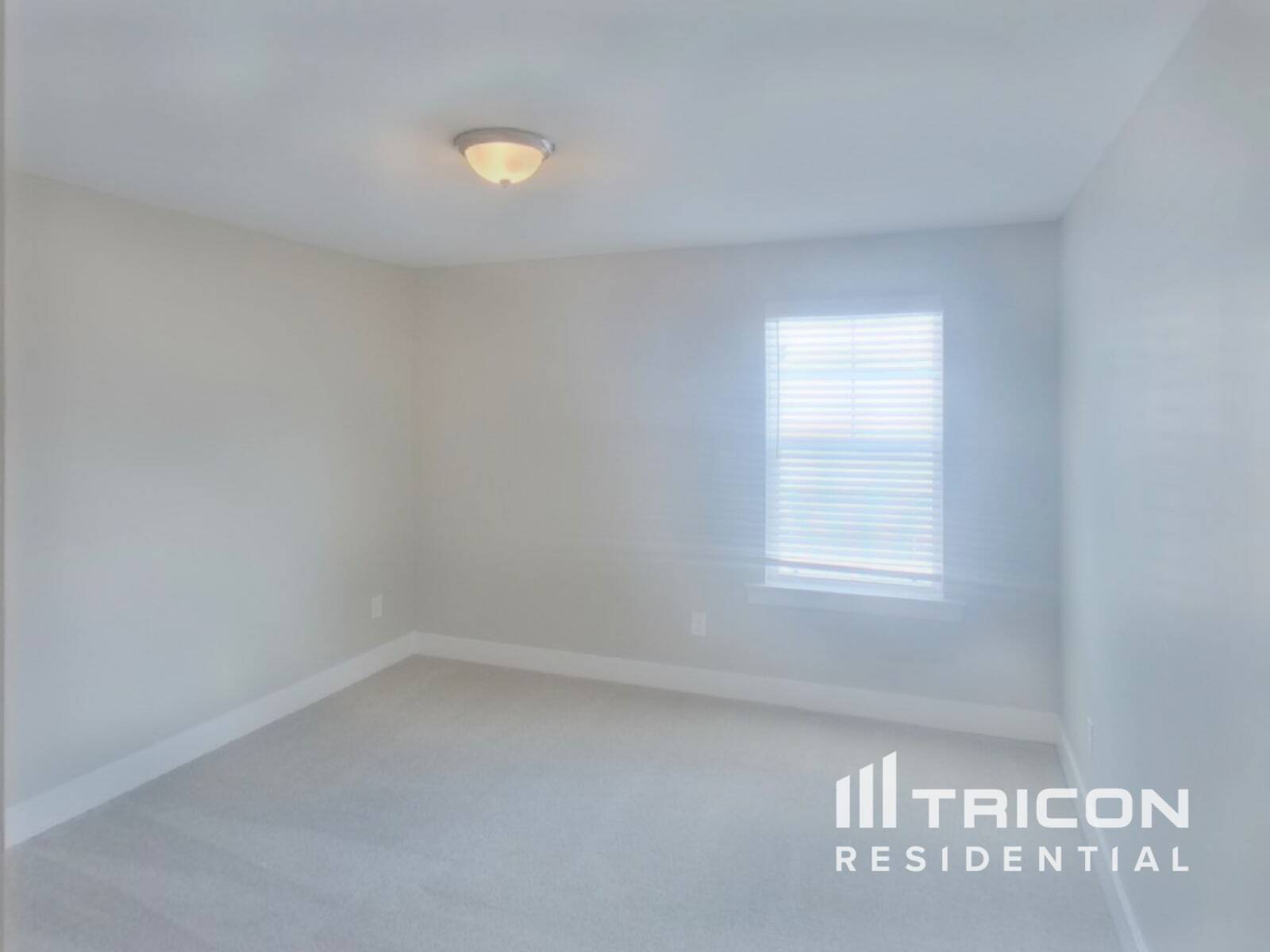 Building Photo - 1470 Cotillion Dr