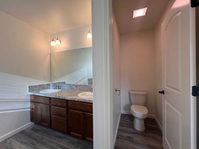 Building Photo - Charming 3 Bedroom, 2 bath, 2 car garage home in Fallon