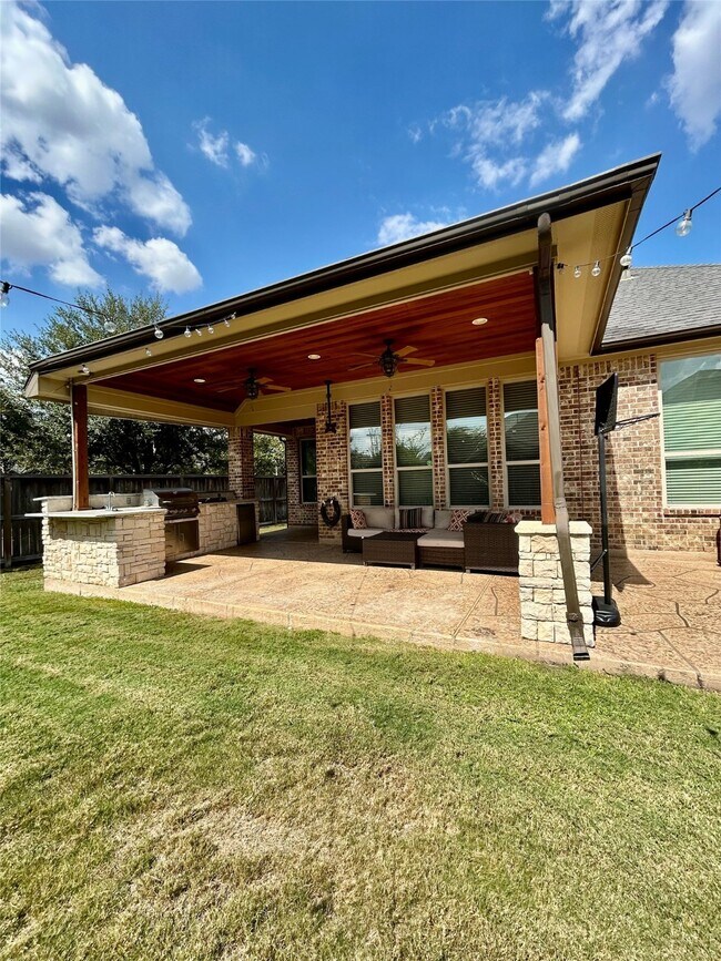 Building Photo - 27239 Aspen Falls Ln