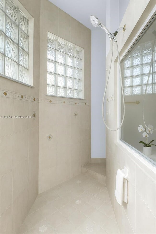 Building Photo - 14032 NW 15th Dr