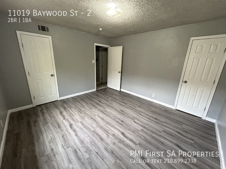 Building Photo - 11019 Baywood St