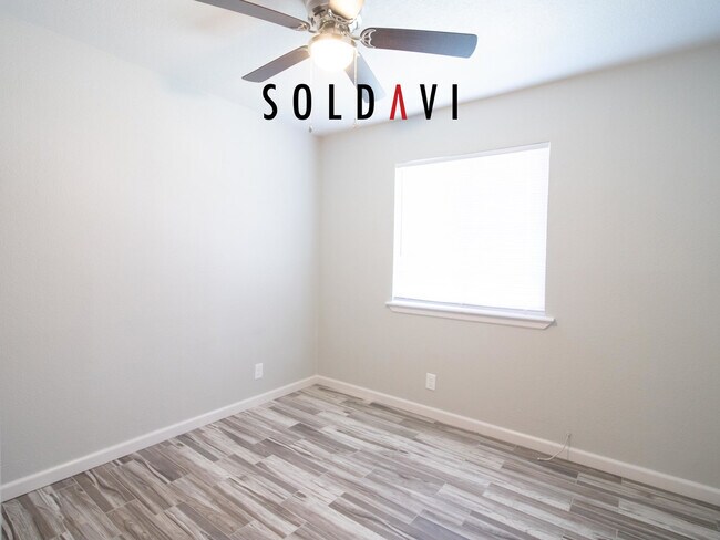 Building Photo - 2855 M St