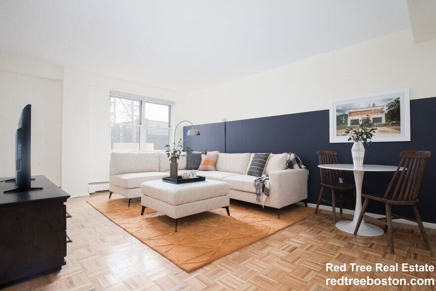 Primary Photo - 175 Freeman St