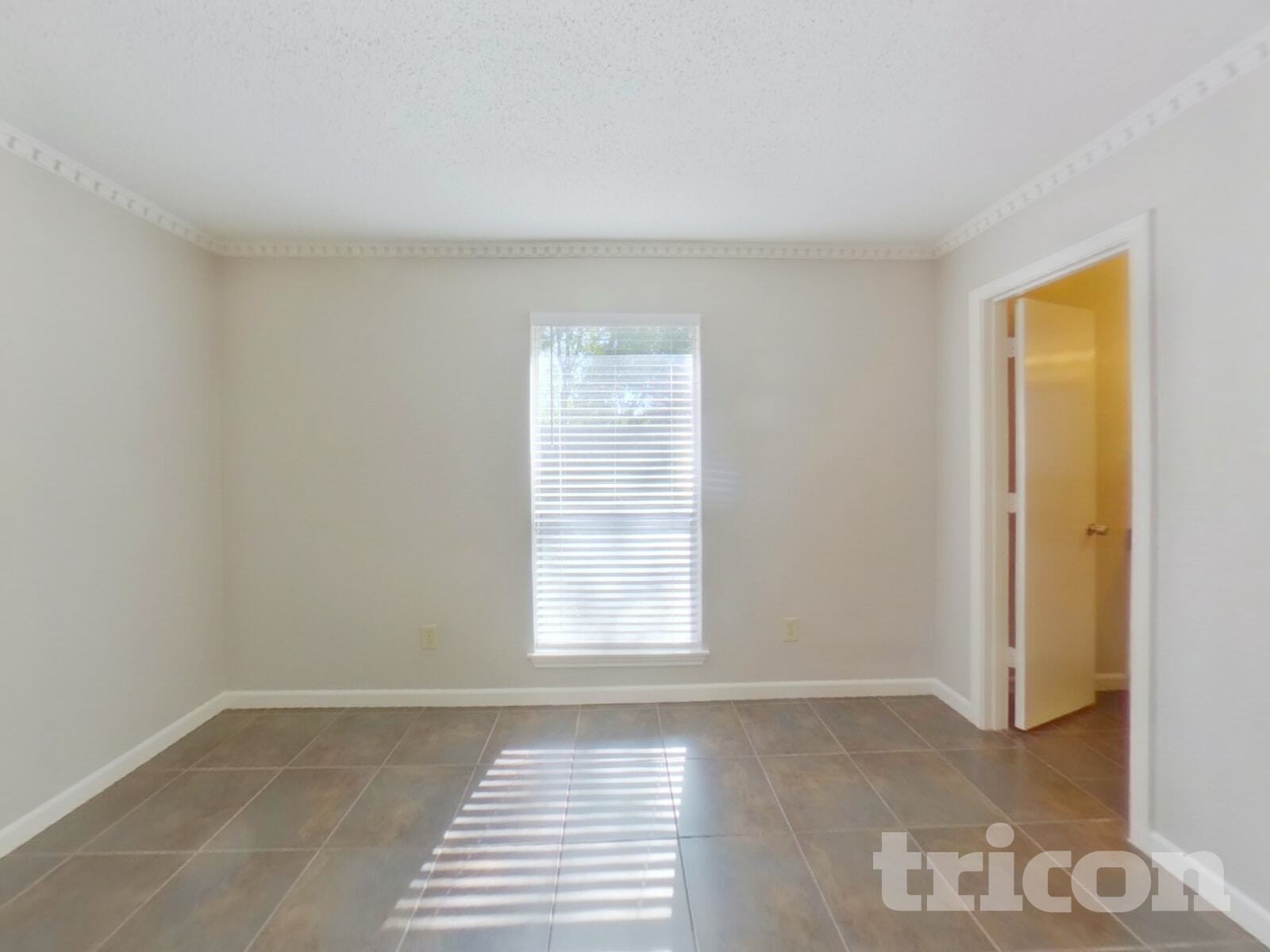 Building Photo - 4208 Middlebrook Dr