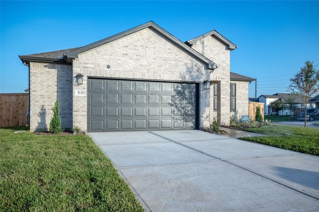 Primary Photo - 5135 Persimmon Peak Pl
