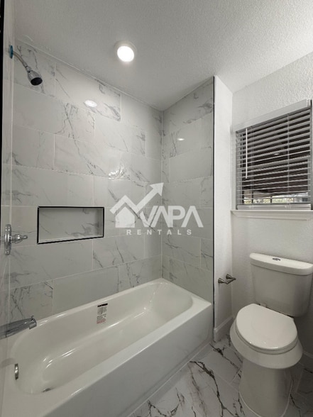 Building Photo - 4938 Bernadine Dr