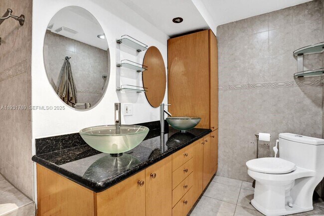 Building Photo - 6871 SW 50th Terrace