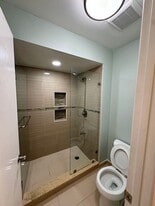 Building Photo - 470 S Pin Oak Pl