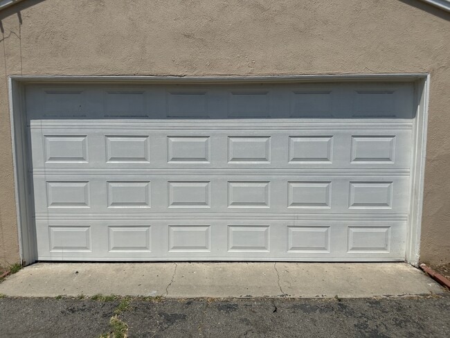 Building Photo - 997 Capper Ave