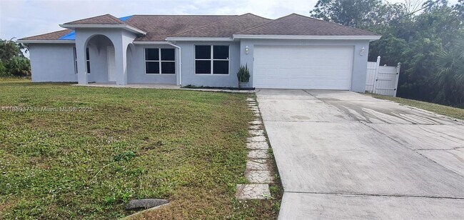 Primary Photo - 403 Lovers Ave