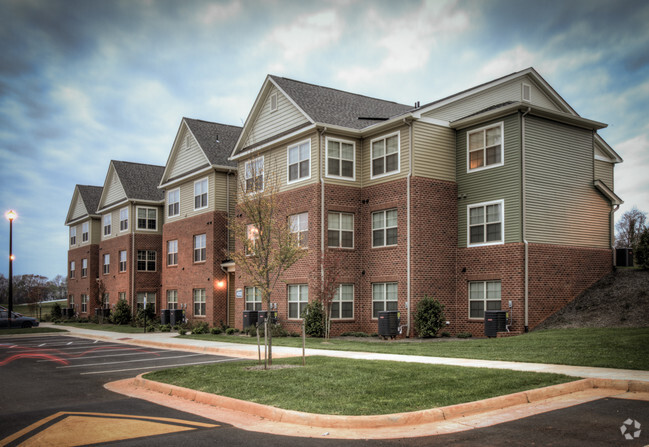 Building Photo - Brookdale Apartments