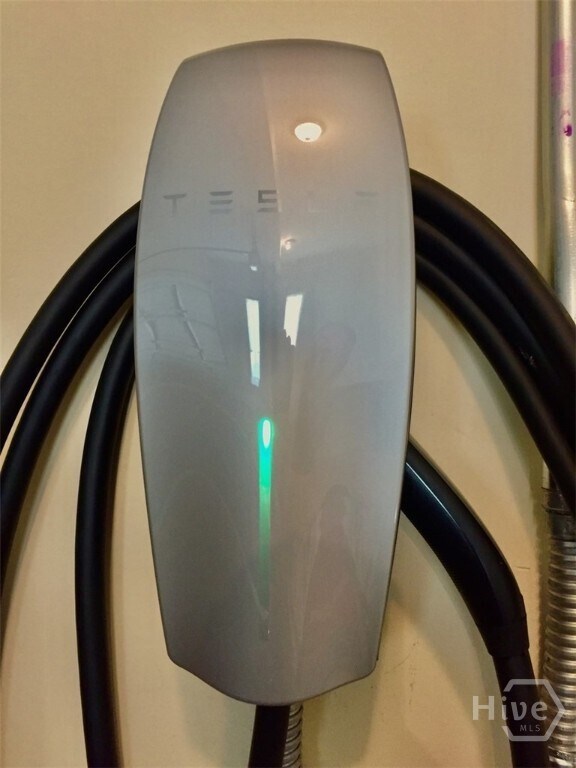 Building Photo - 1150 Lavista Rd