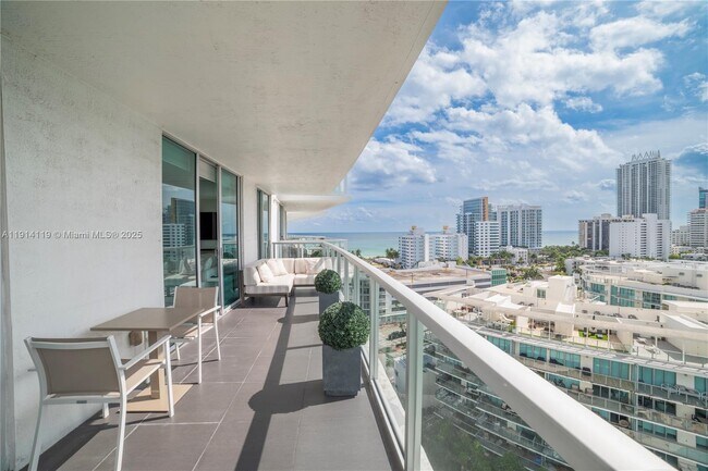 Building Photo - 6700 Indian Creek Dr