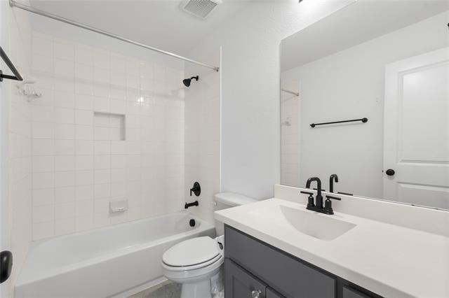 Building Photo - 3333 Alexandra Ln