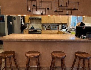 Building Photo - 775 NW James Pl