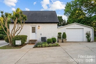 Building Photo - 8478 Rocky River Rd