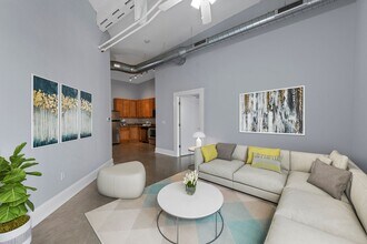 Building Photo - 3305 Park Ave.