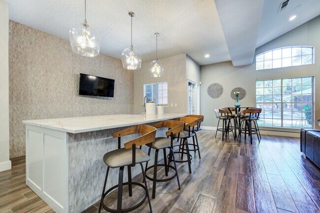 The Quarry Alamo Heights San Antonio, TX Apartment Finder